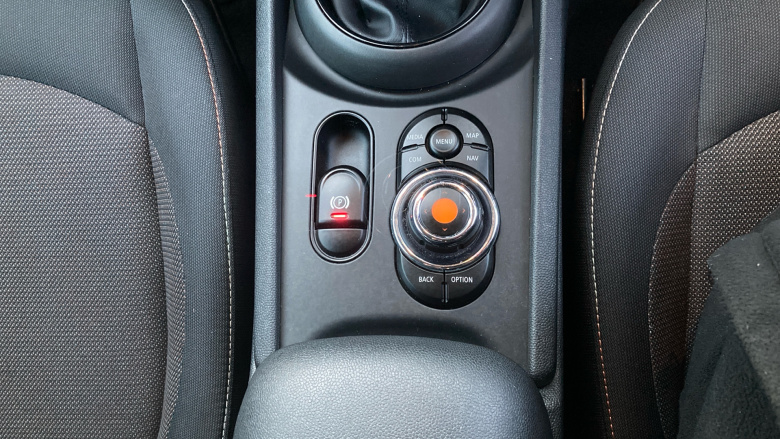 MINI Clubman 1.5 Cooper Classic 6dr Petrol Estate